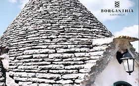 Trulli Duomo Di Calce